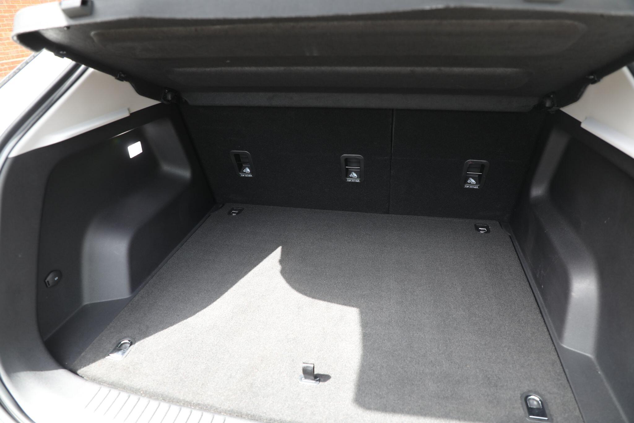 Large vehicle image